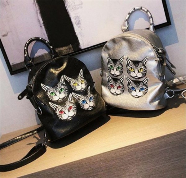 Moderna sieviešu mugursoma ar aplikāciju