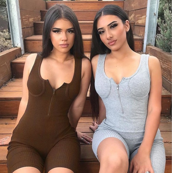 Sieviešu sporta kombinezons no velveta džersija ar rāvējslēdzēju