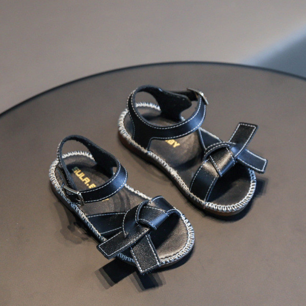 Modernas bērnu sandales meitenēm no eko ādas ar plakanu zoli