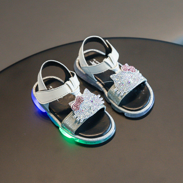 Bērnu gaismas sandales ar akmeņiem un uzlīmēm