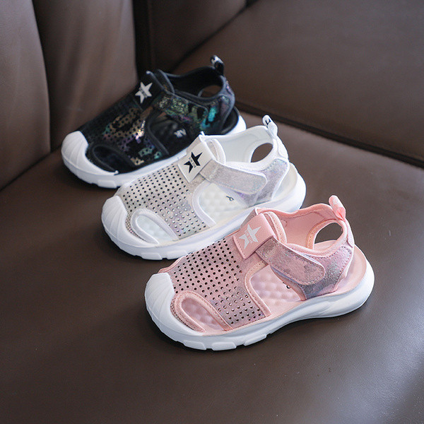 Bērnu sporta sandales ar uzlīmēm meitenēm