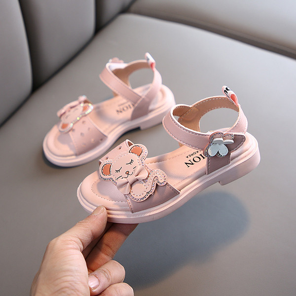 Model nou de sandale pentru copii cu element 3D si autocolante pentru fete