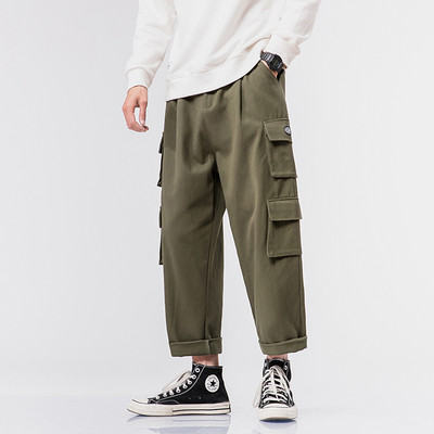 Vīriešu bikses ar kabatām plats modelis