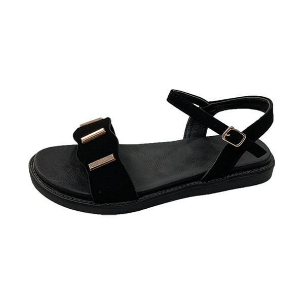 Modernas sieviešu sandales ar sprādzi un metāla elementiem