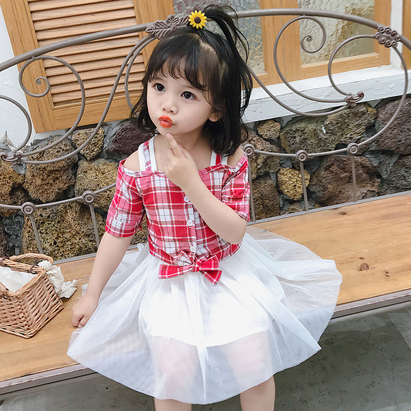 Rochie copii in carouri pentru fete croiate model cu umerii goi si panglica