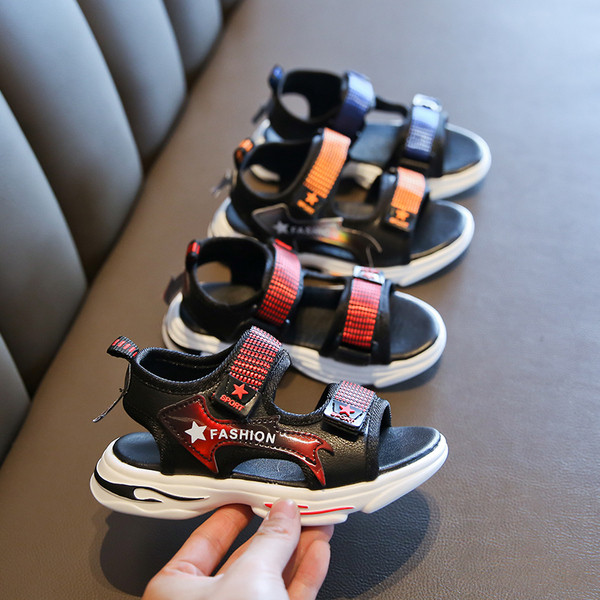 Sandale pentru copii pentru băieți cu autocolante și inscripție