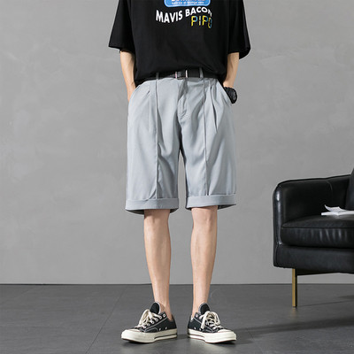 Moodsad äärtega meeste lühikesed püksid