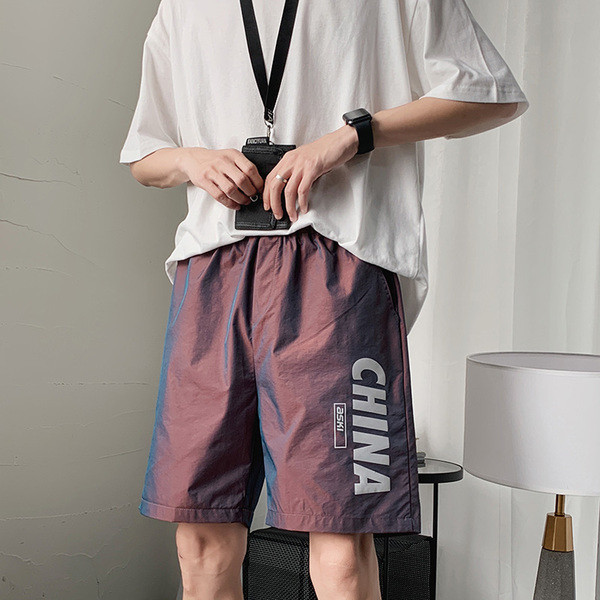 Uus mudel randa sobivad helkurkirjaga meeste lühikesed püksid