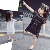 Moderna bērnu kleita meitenēm divās daļās ar uzrakstiem