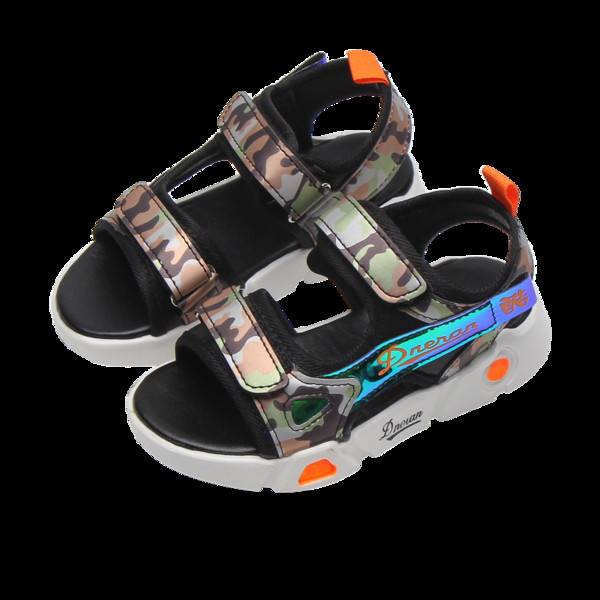 Uus kleebistega laste sandaalide mudel poistele