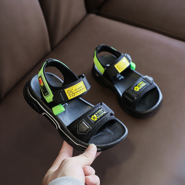 Bērnu neslīdošās sandales zēniem