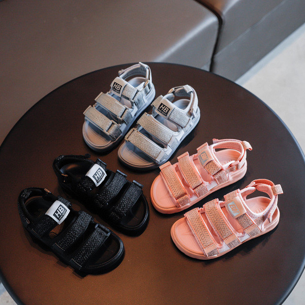 Ikdienas bērnu sandales ar mīkstām zolēm un ielāpiem