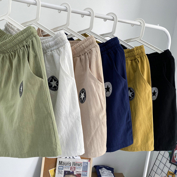 Taskute ja tikanditega sportlikud ja vabaaja meeste lühikesed püksid