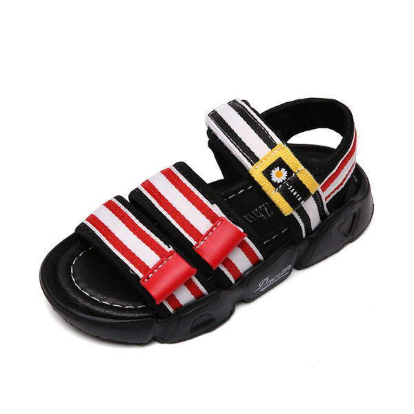 Νέο μοντέλο παιδικά αντιολισθητικά σανδάλια με κέντημα