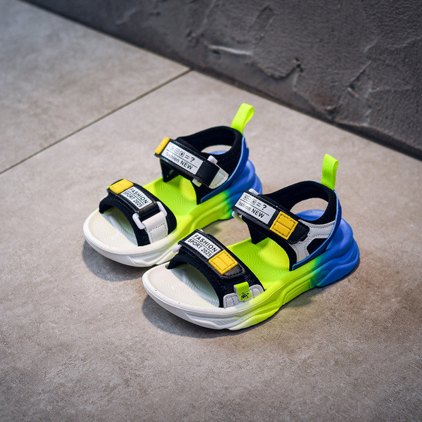 Uus mudel laste värvilised sandaalid poistele