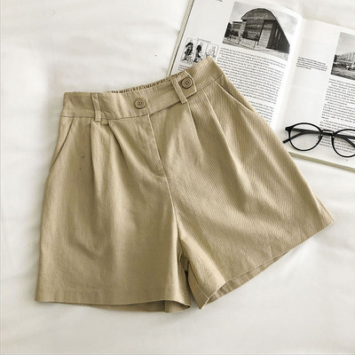 Γυναικεία σορτς με ψηλή μέση και κουμπί