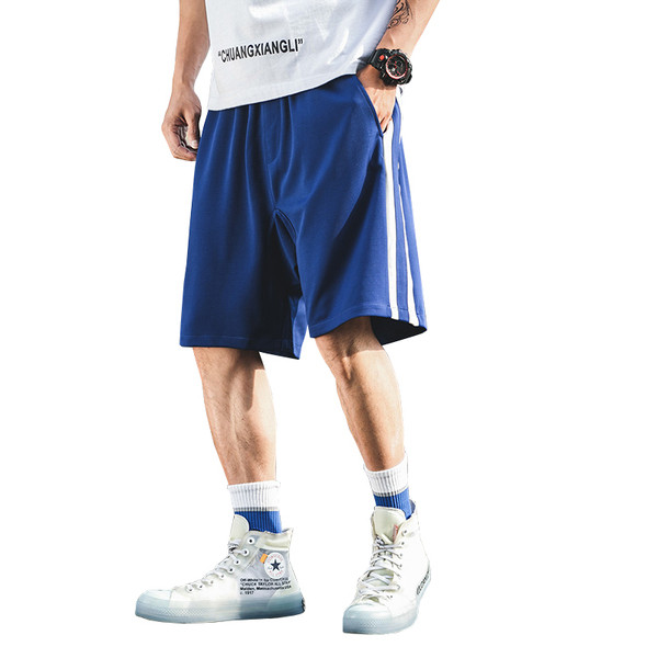 Sporta un ikdienas vīriešu šorti ar baltu apmali un izmērs līdz 5XL