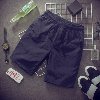 Ανδρικά σπορ σορτς με ελαστική μέση και τσέπες