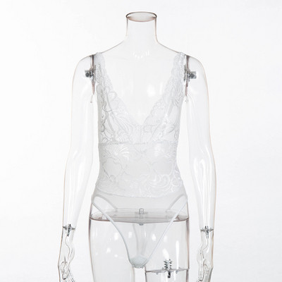 Μοντέρνο γυναικείο δαντελένιο κορμάκι ε ντεκολτέ spitz