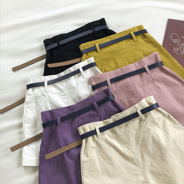 Vabaajapüksid vöö ja taskutega