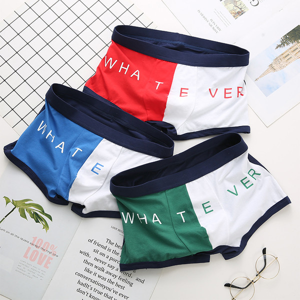 Kolmest meeste bokserist koosnev komplekt kirjaga