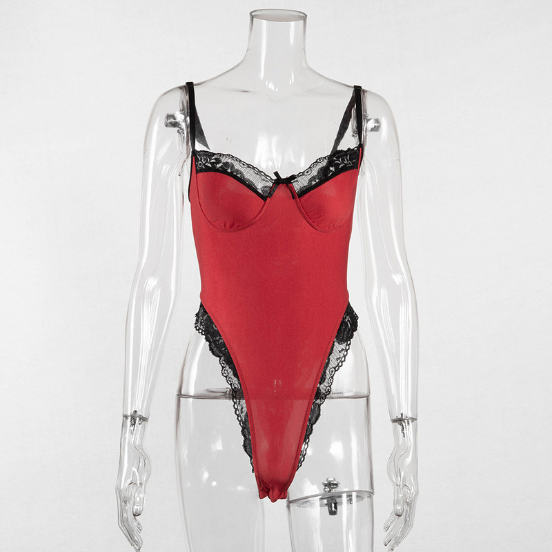 Corp de dama cu elemente din dantela