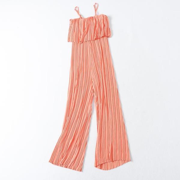 Peenikeste rihmadega suvised plisseeritud kombinesoonid