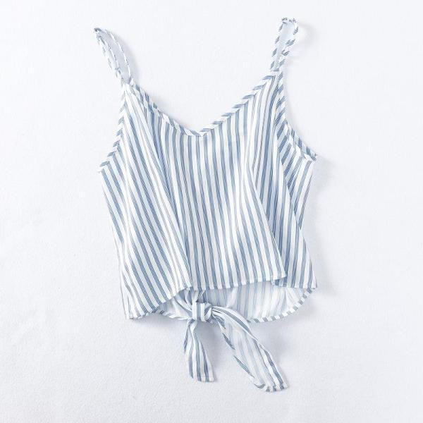 Lühike triibuline lipsukeste ja õhukeste rihmadega topp