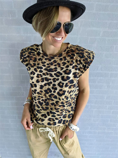 Vabaaja naiste loomamustri ja lühikeste varrukatega T-särk