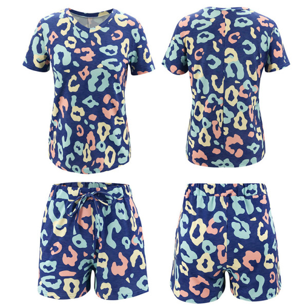 UUS mudeli naiste komplekt kaheosalistest pükstest ja lühikestest varrukatest