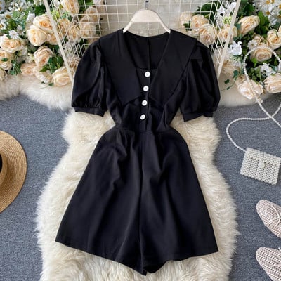 Rövid női overall, rövid ujjal és gombbal