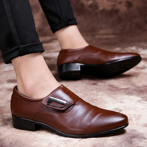 Eko-nahast meeste kingade teritatud mudel liimidega