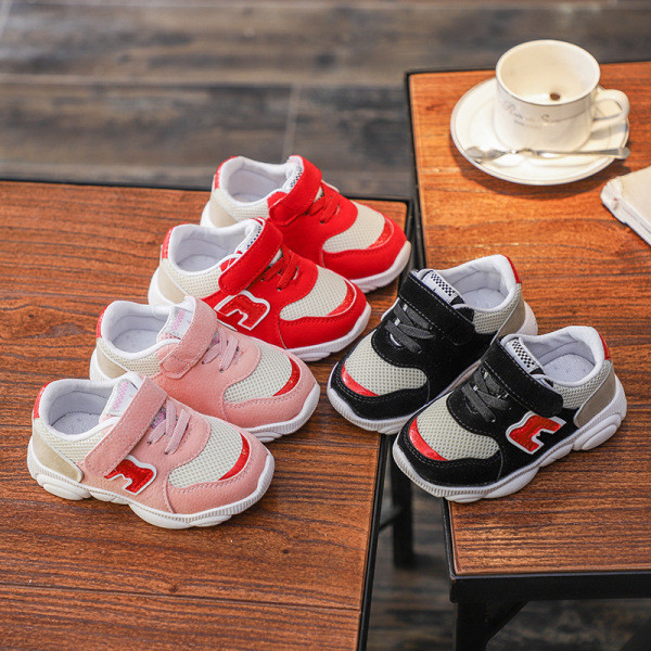 Tenisi copii potriviti pentru fete cu talpa plata