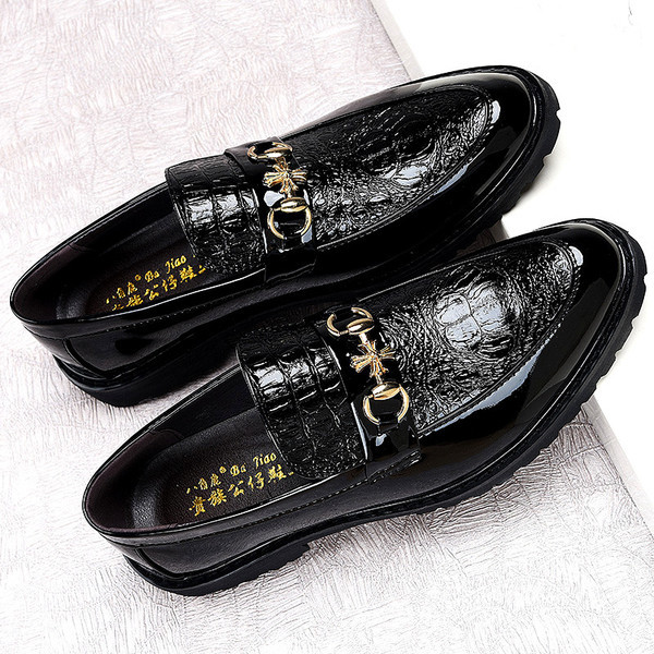 Formāli vīriešu mokasīni ar metāla elementu - divi modeļi