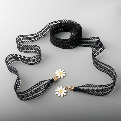 Sieviešu mežģīņu josta ar margrietiņām - garums 155 cm