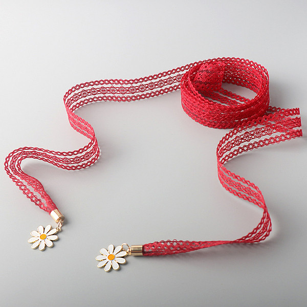 Sieviešu mežģīņu josta ar margrietiņām - garums 155 cm