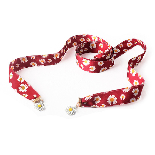 Új modell női szatén öv százszorszépekkel