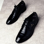 Vīriešu svinīgie apavi no mākslīgās ādas ar šņorēm