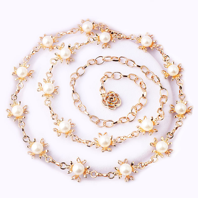 Uus mudel metallist naiste pärlitega vöö