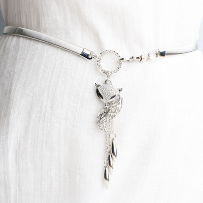 Új modell rugalmas női öv fém elemekkel - többféle modell