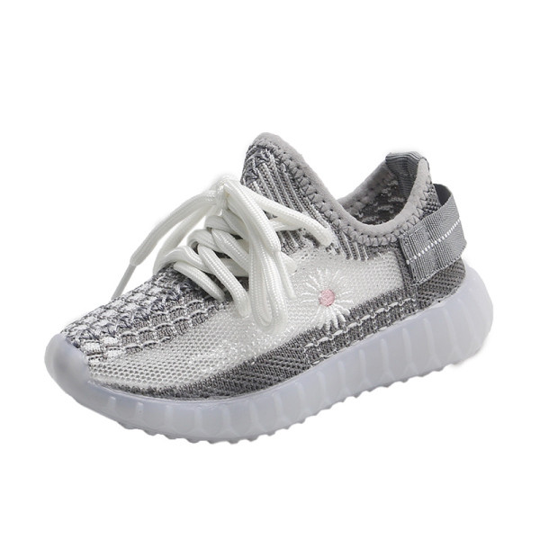 Laste vabaaja tossud tikandite ja lipsudega