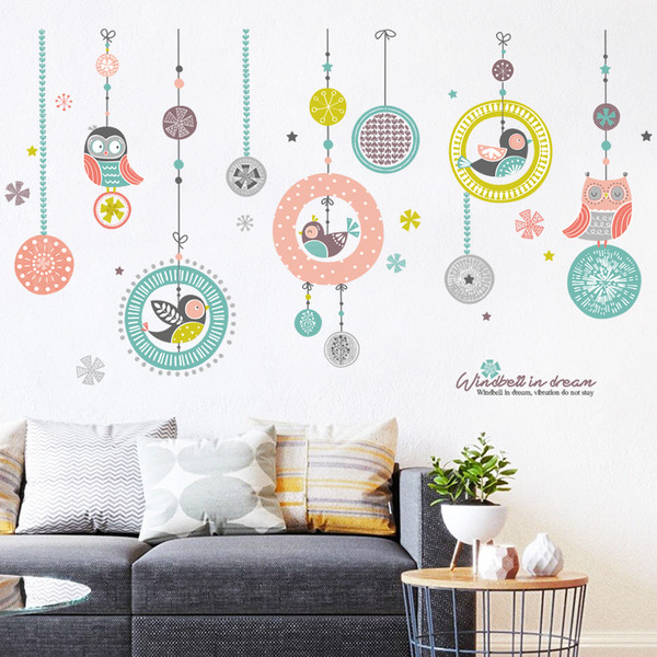 Bērnu pašlīmējošās uzlīmes, kas piemērotas bērnu istabai