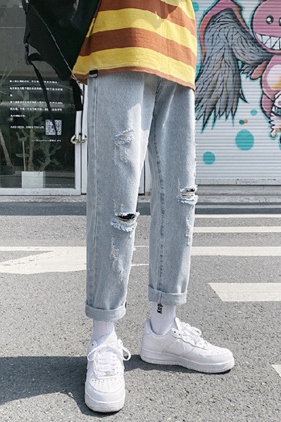 Blugi barbati model drept cu motive rupte