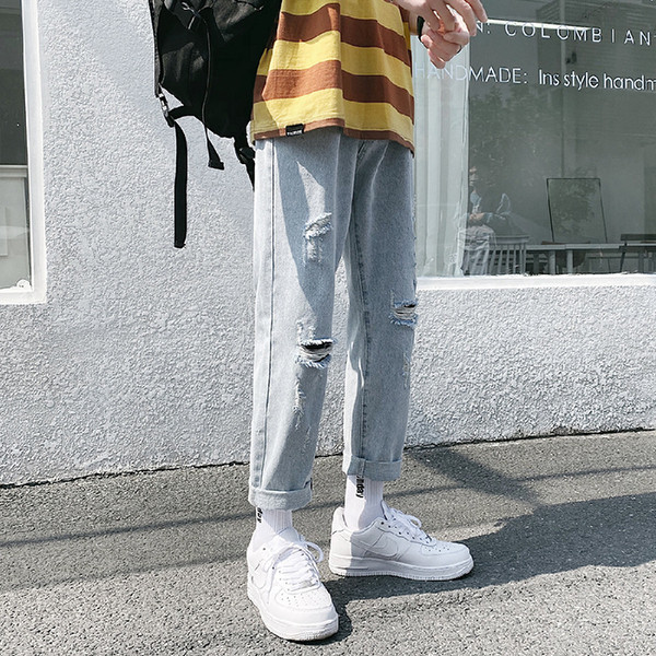 Blugi barbati model drept cu motive rupte