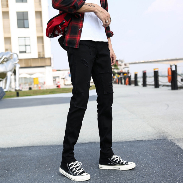 Ανδρικά τζιν με σκισμένα μοτίβα - δύο μοντέλα