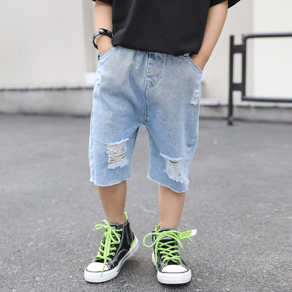 Pantaloni scurți casual pentru băieți cu model rupt în două culori