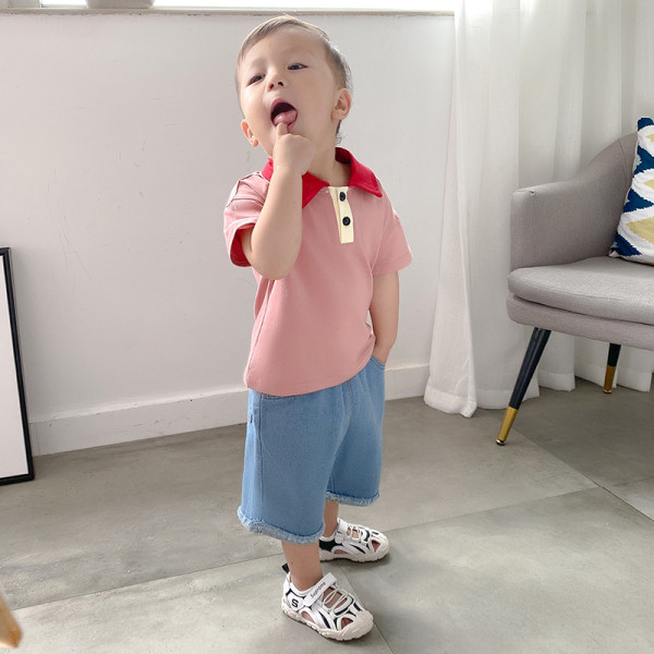 Παιδικό κοντό τζιν για αγόρια με ελαστική μέση και τσέπες