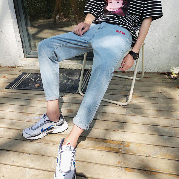 Tavaline meeste teksapükste mudel