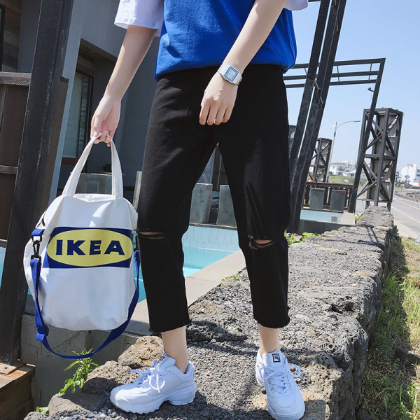 Μοντέρνα ανδρικά τζιν με σκισμένα μοτίβα και μήκος 7/8