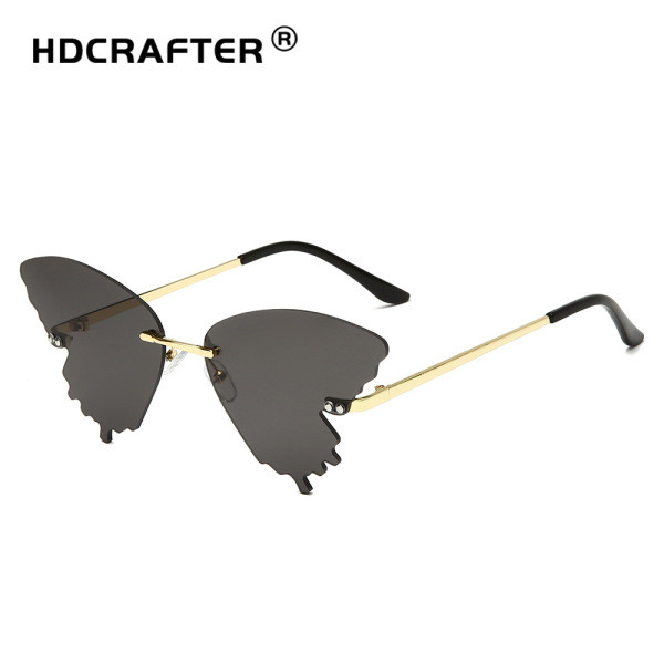 Νέο μοντέλο γυαλιά ηλίου σε σχήμα πεταλούδας